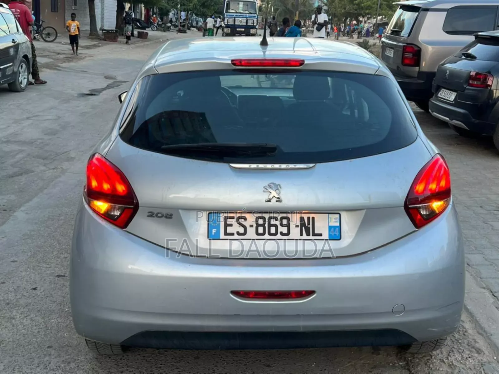 Peugeot 208 2017 Gris