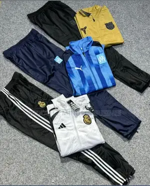 Ensemble Blouson Maillots Clubs Disponible