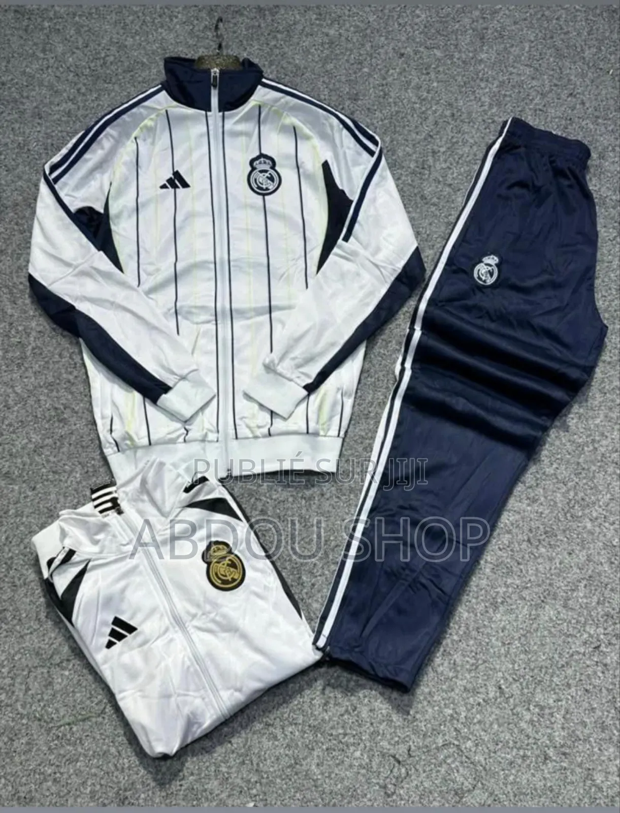Ensemble Blouson Maillots Clubs Disponible