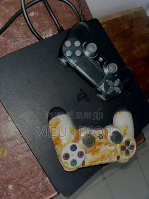 Ps4 Slim Tres Bon Etat