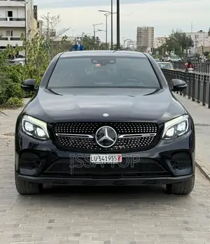 Photo - Mercedes-Benz GLC-Class 2018 Black