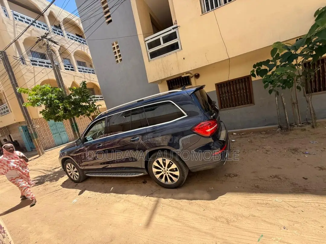 Mercedes-Benz GLS-Class GLS450 4MATIC 2018