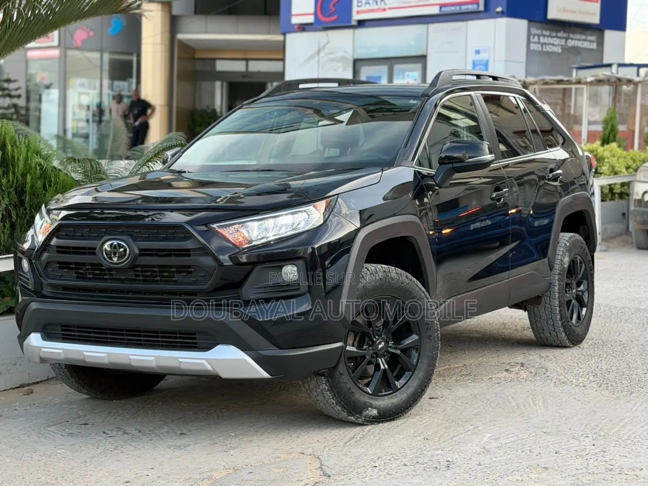 Toyota RAV4 Limited AWD 2020 Noir Mat
