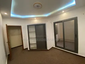 2chbre Appartement dans Yasalam Business, Almadies à Louer