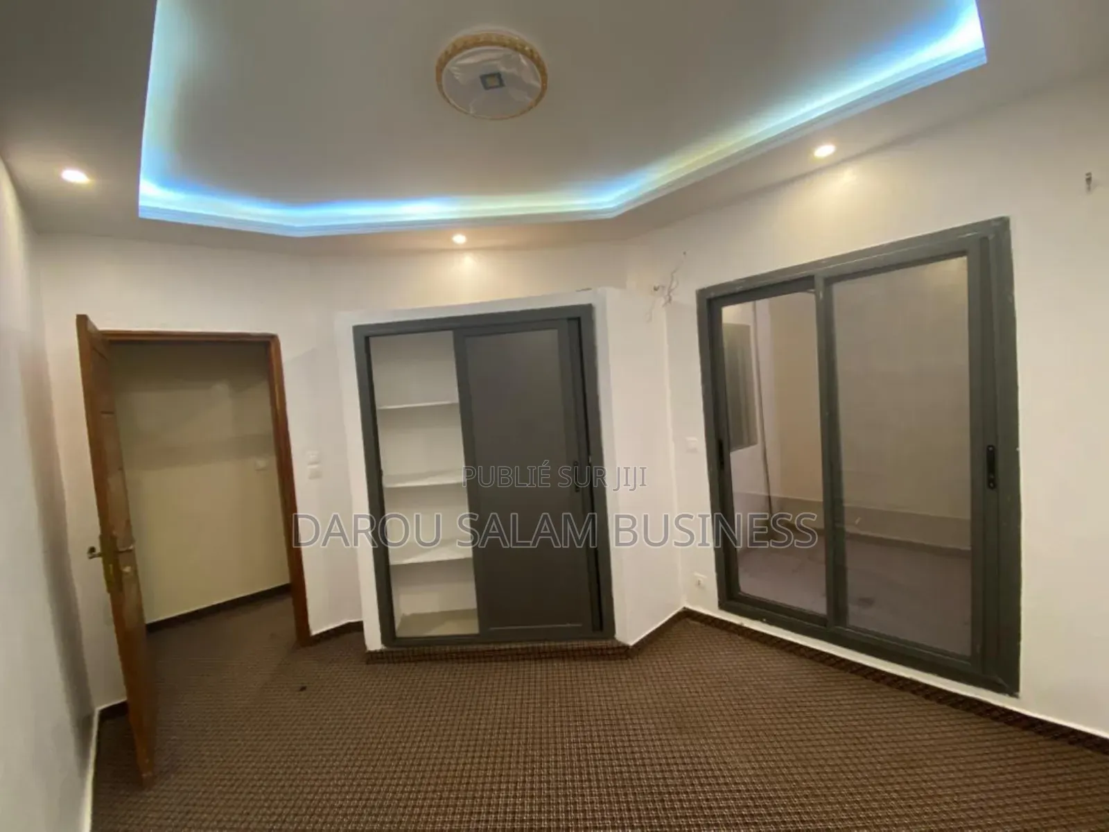 2chbre Appartement dans Yoff à Louer