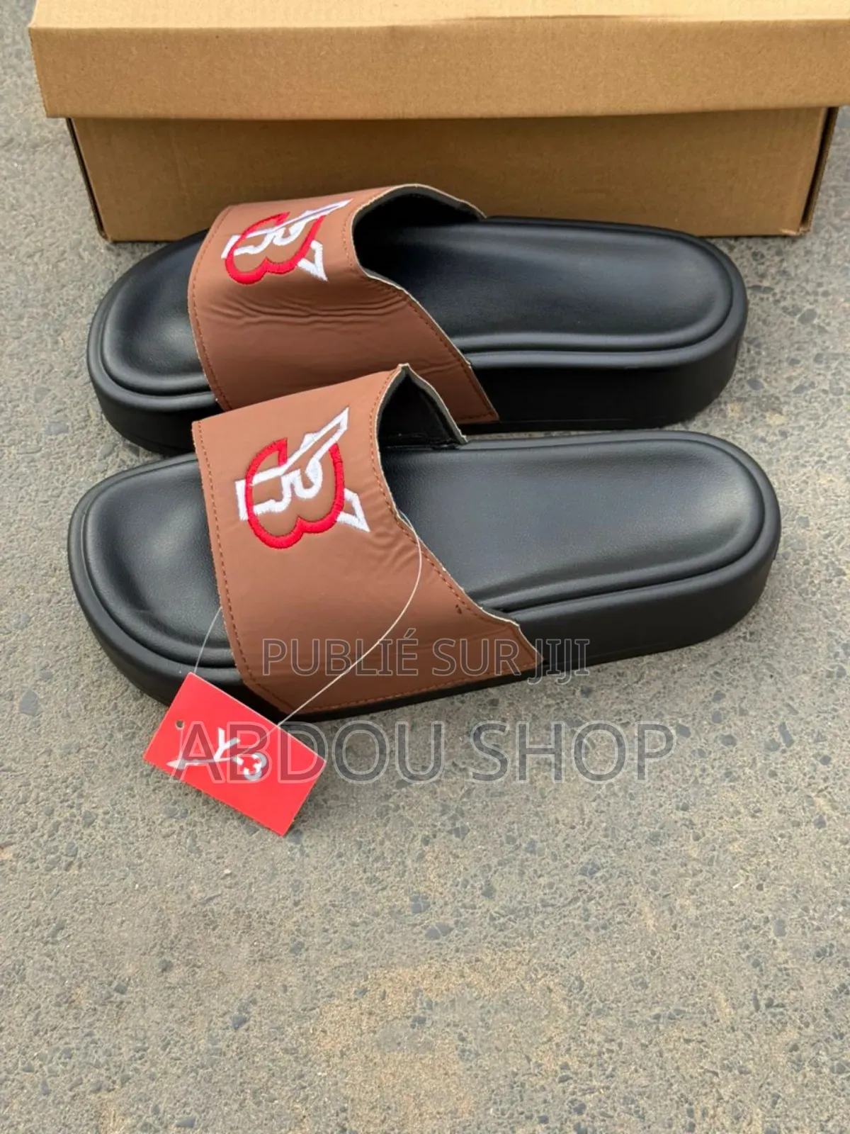 Chaussures Sandales Y3 Disponible