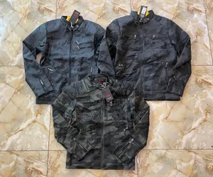 Pull 100% Coton Disponible