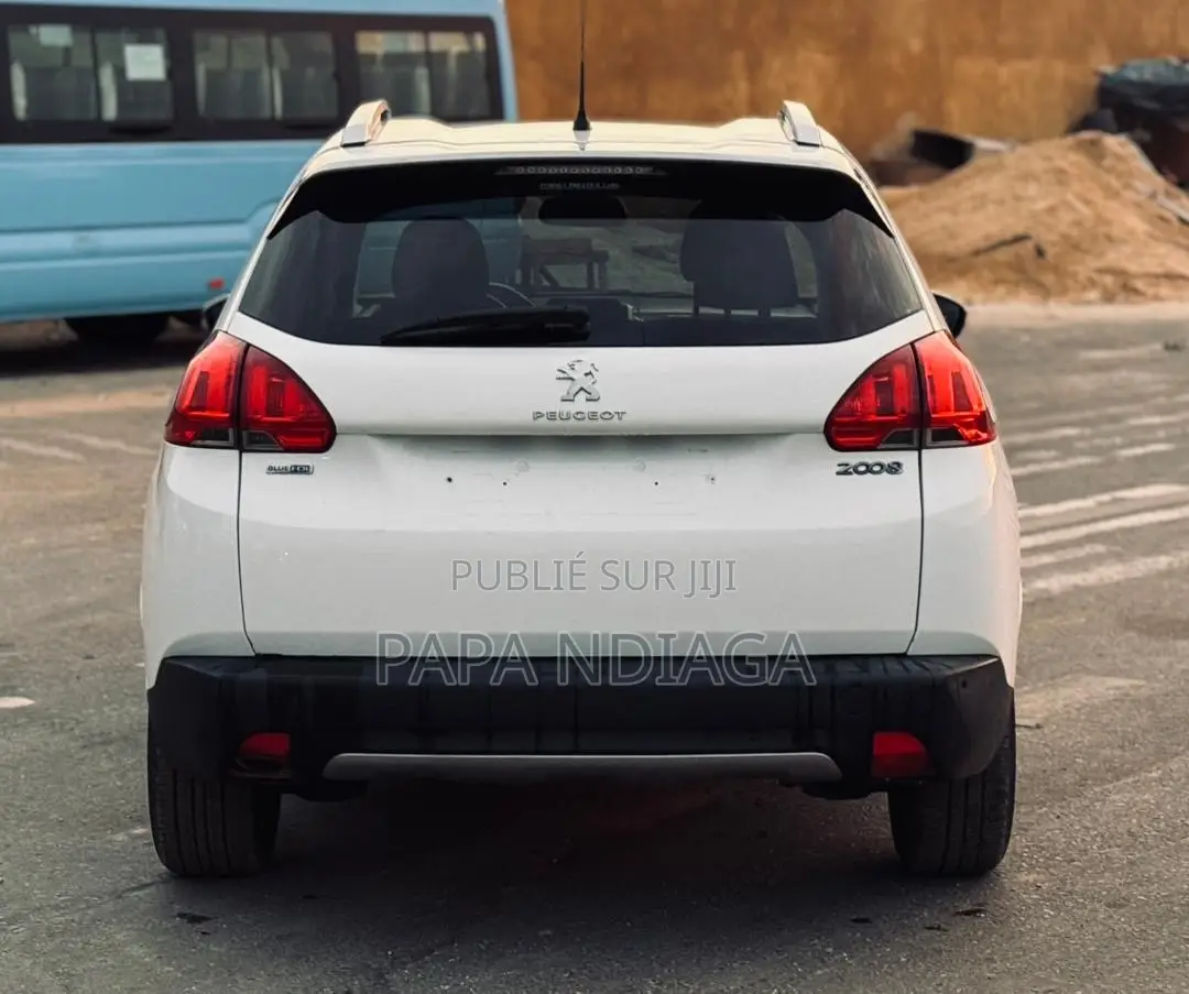 Peugeot 2008 2015 Blanc