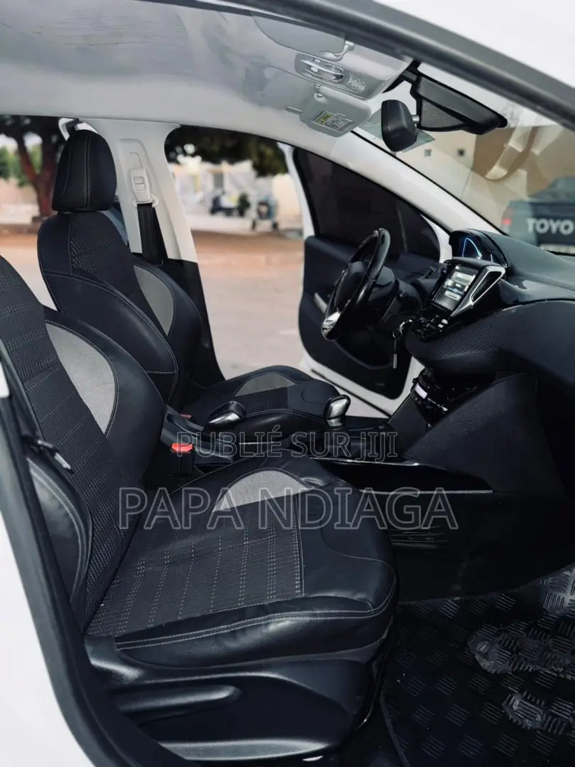 Peugeot 2008 2015 Blanc
