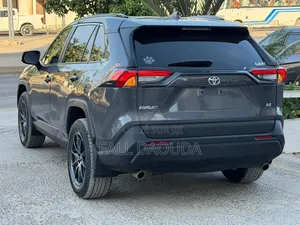 Toyota RAV4 2021 Black