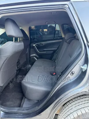 Toyota RAV4 2021 Black