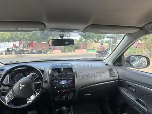 Mitsubishi Outlander SE AWC 2016 Gris