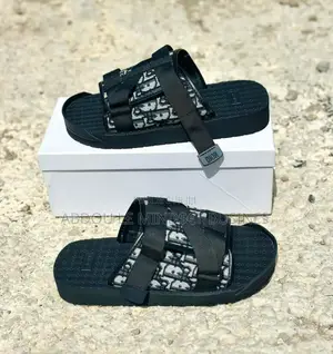 Dior Alpha Disponible