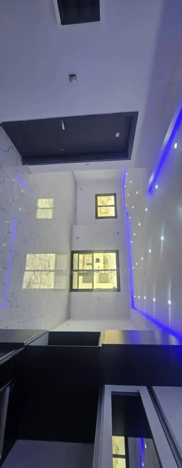 3chbre Appartement dans , Ouakam à Louer