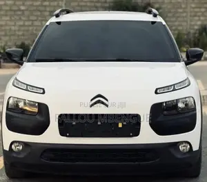 Photo - Citroen C4 2017 Blanc