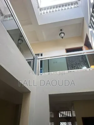 Photo - 6chbre Villa dans Villa, Grand Dakar à Vendre