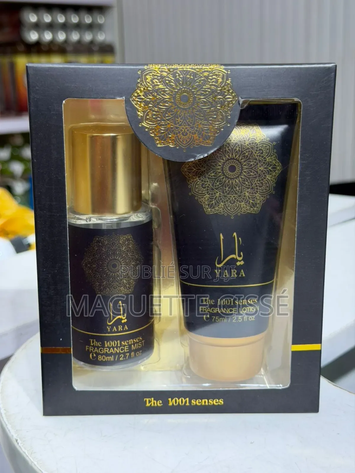 Box De Crème Et De Parfum Ou Brume