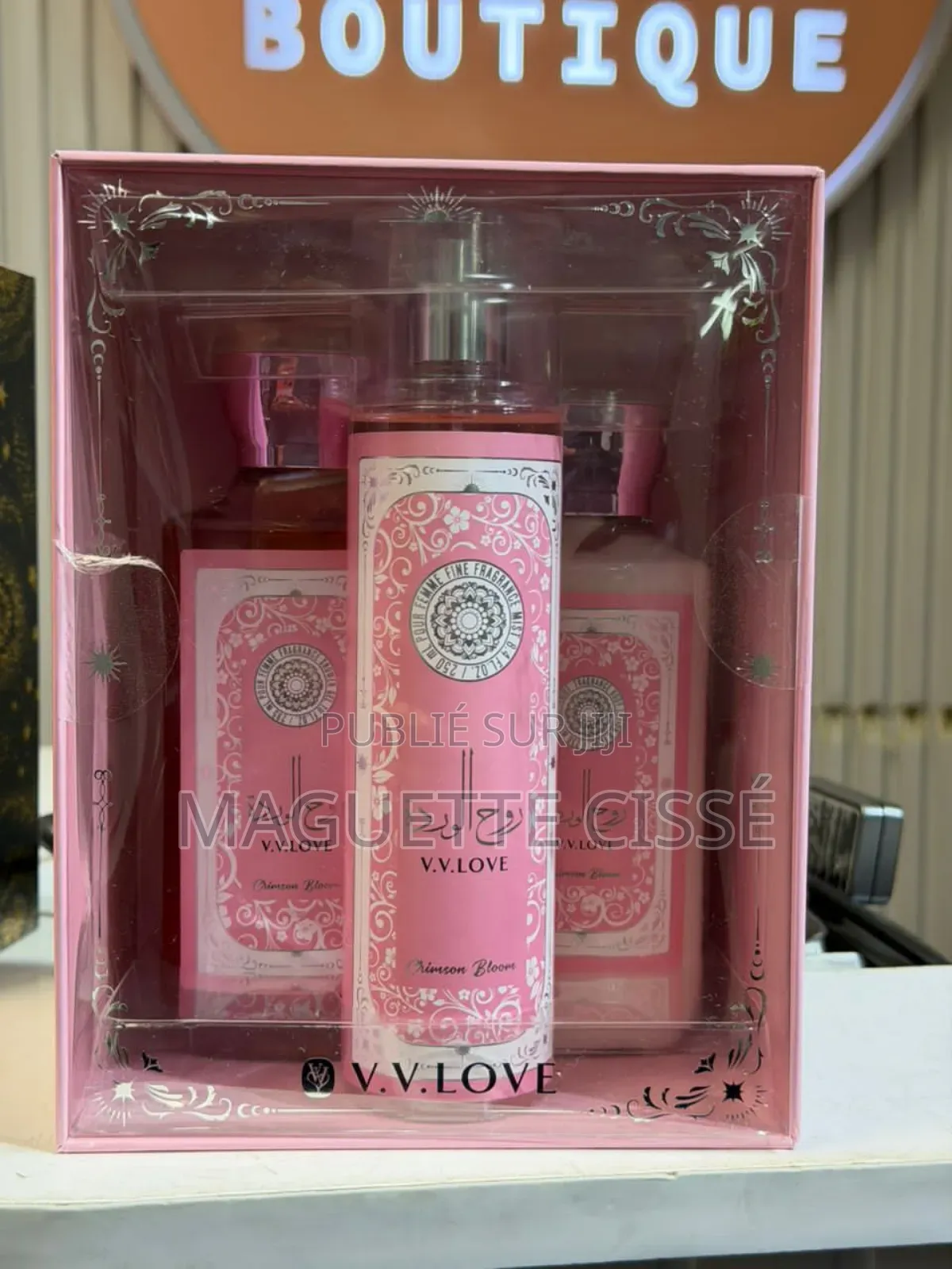 Box De Crème Parfumé+Gel De Douche+Brume De Corps