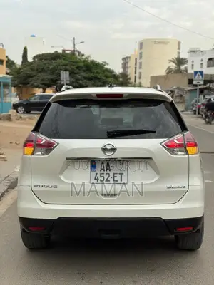 Nissan Rogue 2016 Blanc