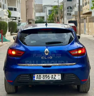Renault Clio 2018 Blue