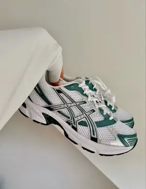 Asics 1130 Disponible