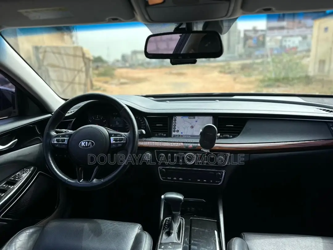 Kia K5 2.0 500h 2018 Noir Mat