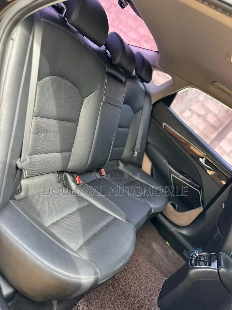 Kia K5 2.0 500h 2018 Noir Mat