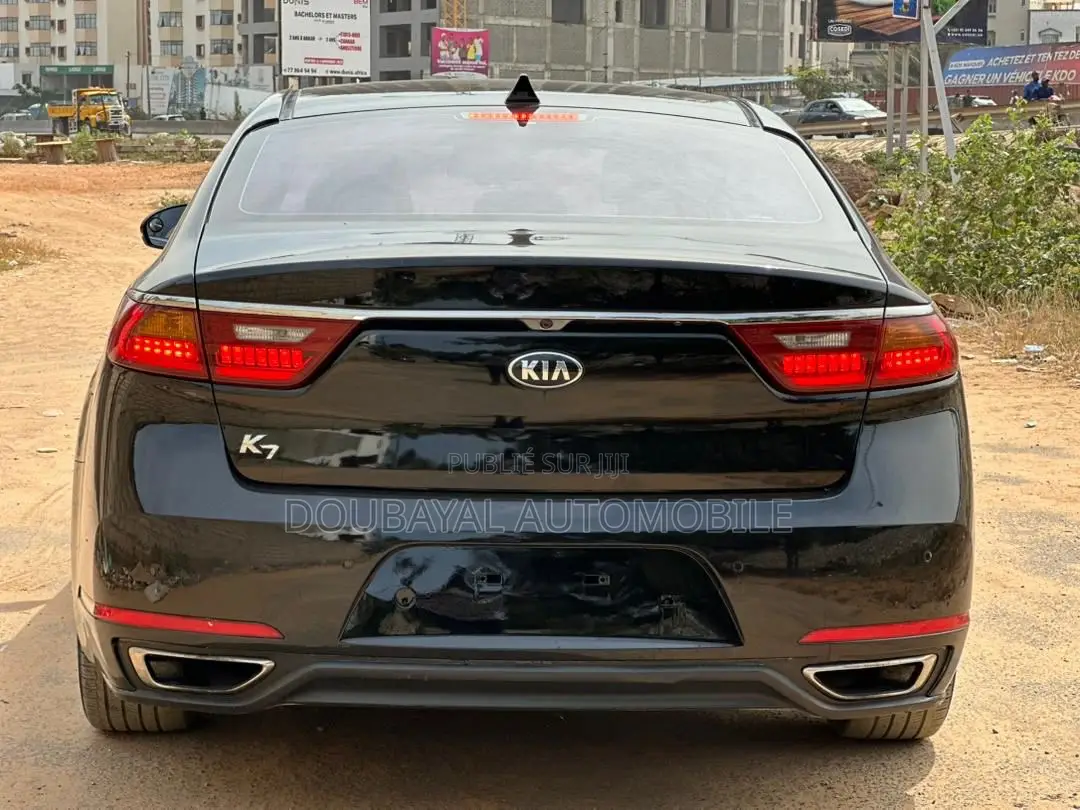 Kia K5 2.0 500h 2018 Noir Mat