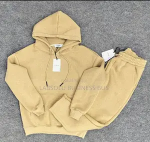 Disponible Chez L’Absolu