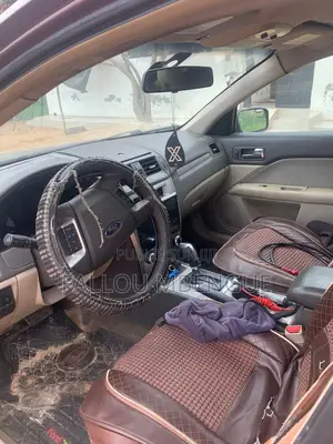 Ford Fusion 2012 Marron