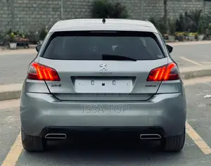 Peugeot 308 2017 Gris