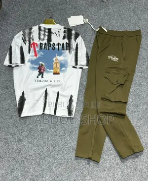 Ensemble T-Shirt Pantalon Jogging Disponible