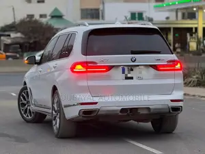 BMW X7 2020