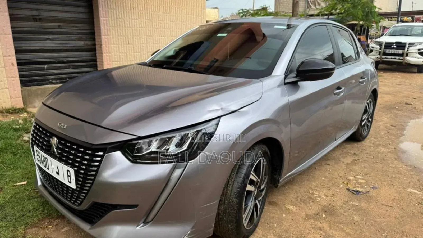 Peugeot 208 2022 Gris