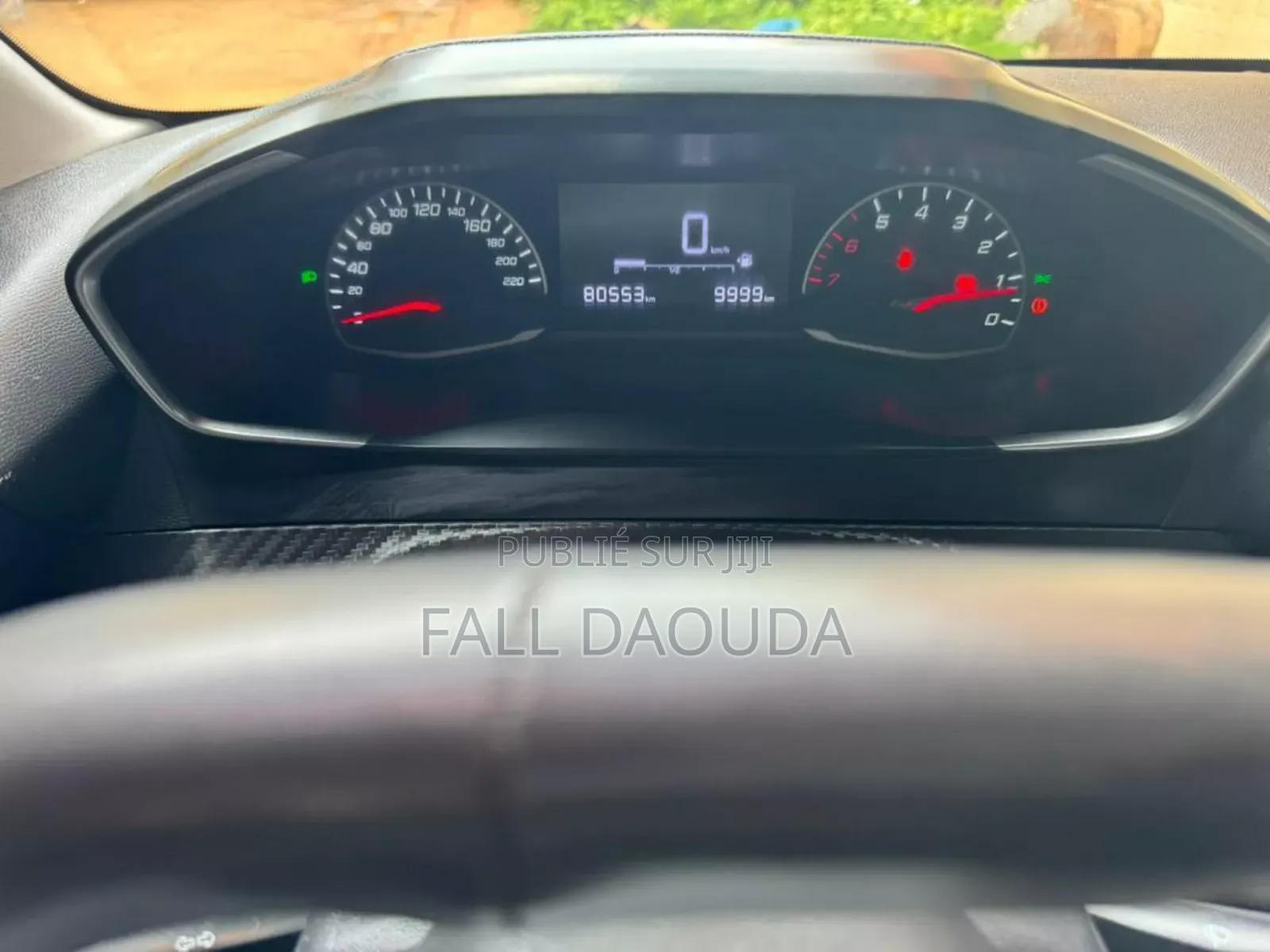 Peugeot 208 2022 Gris