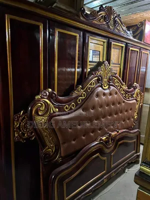 Chambre À Coucher Bois Rouge