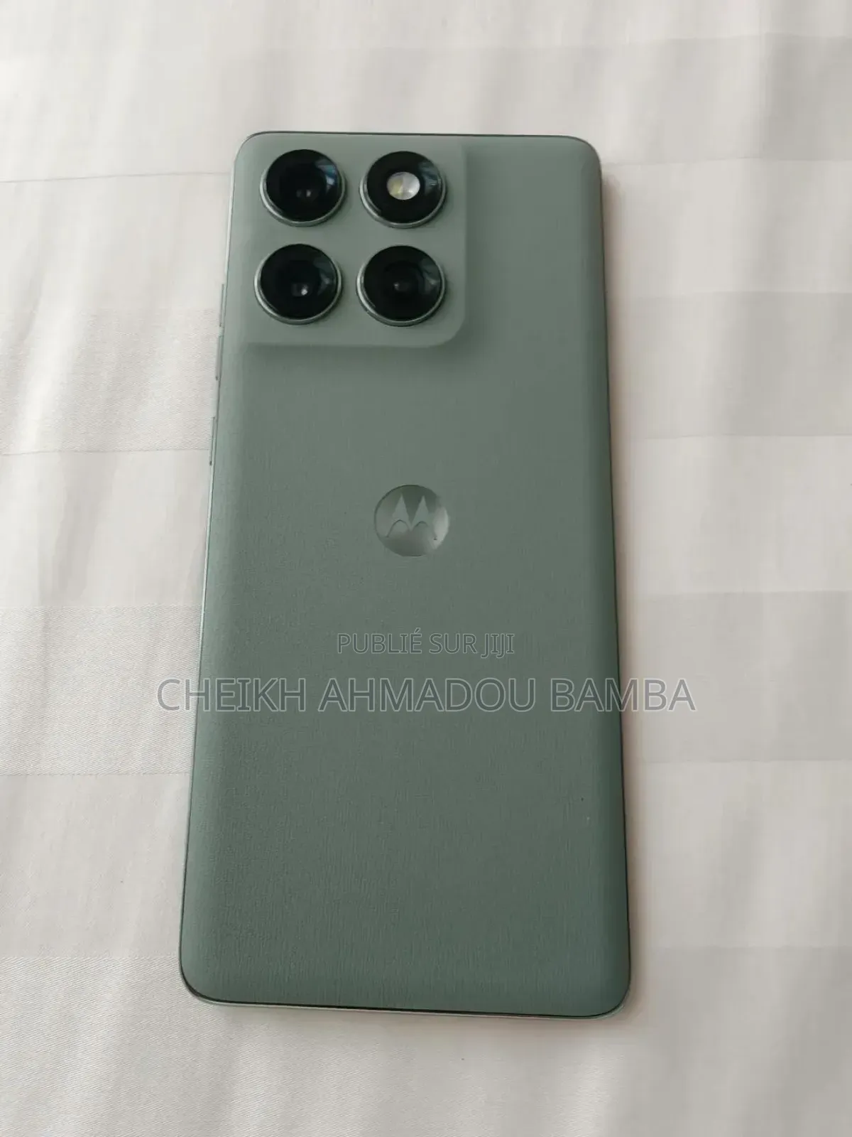 New Motorola Edge 50 Pro 256 GB Vert