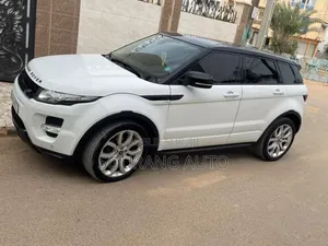 Land Rover Range Rover Evoque Pure AWD 5-Door 2013 Blanc
