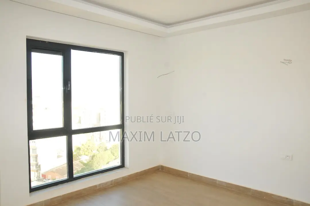 1chbre Appartement dans Fann-Point E-Amitié à Louer