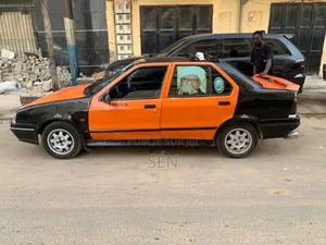 Renault 19 2011 Orange