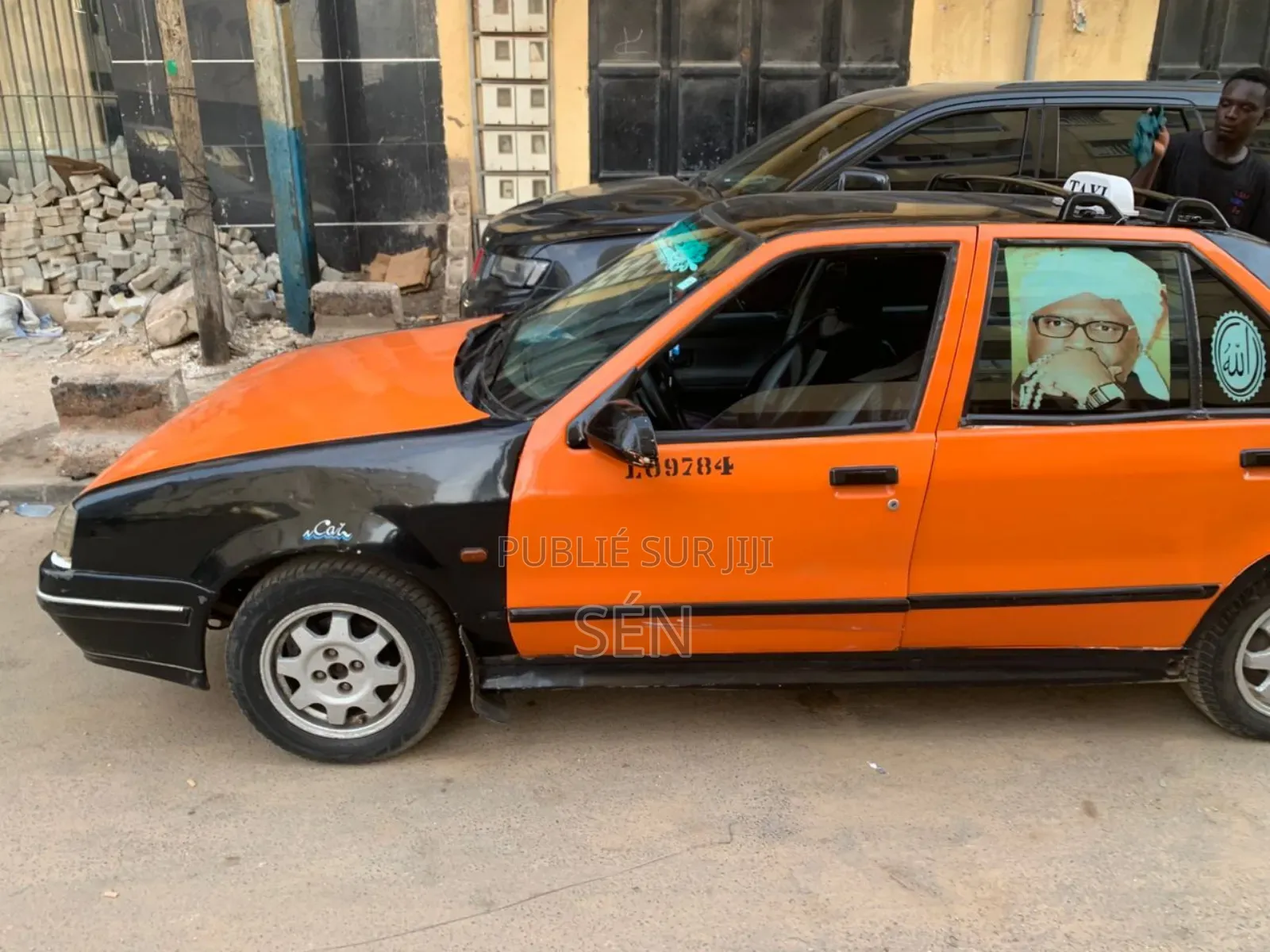 Renault 19 2011 Orange