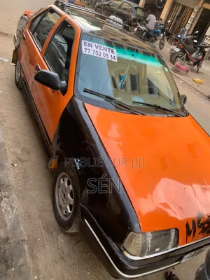 Renault 19 2011 Orange