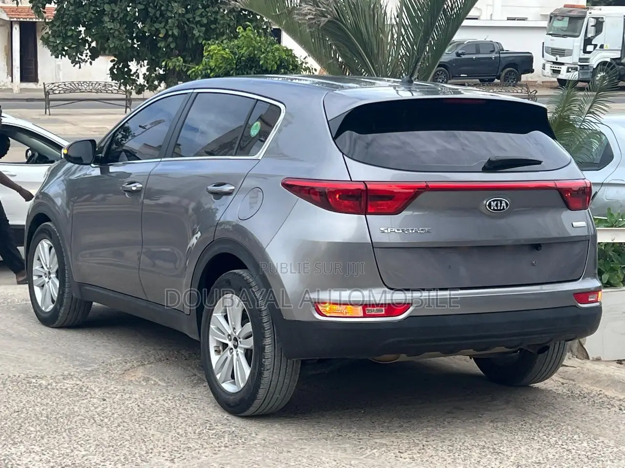 Kia Sportage SX 4dr SUV (2.0L 4cyl Turbo 6A) 2017 Gris