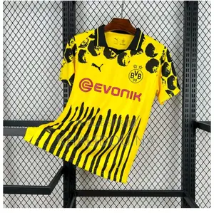 Maillot Des Clubs Et Équipe Nationale