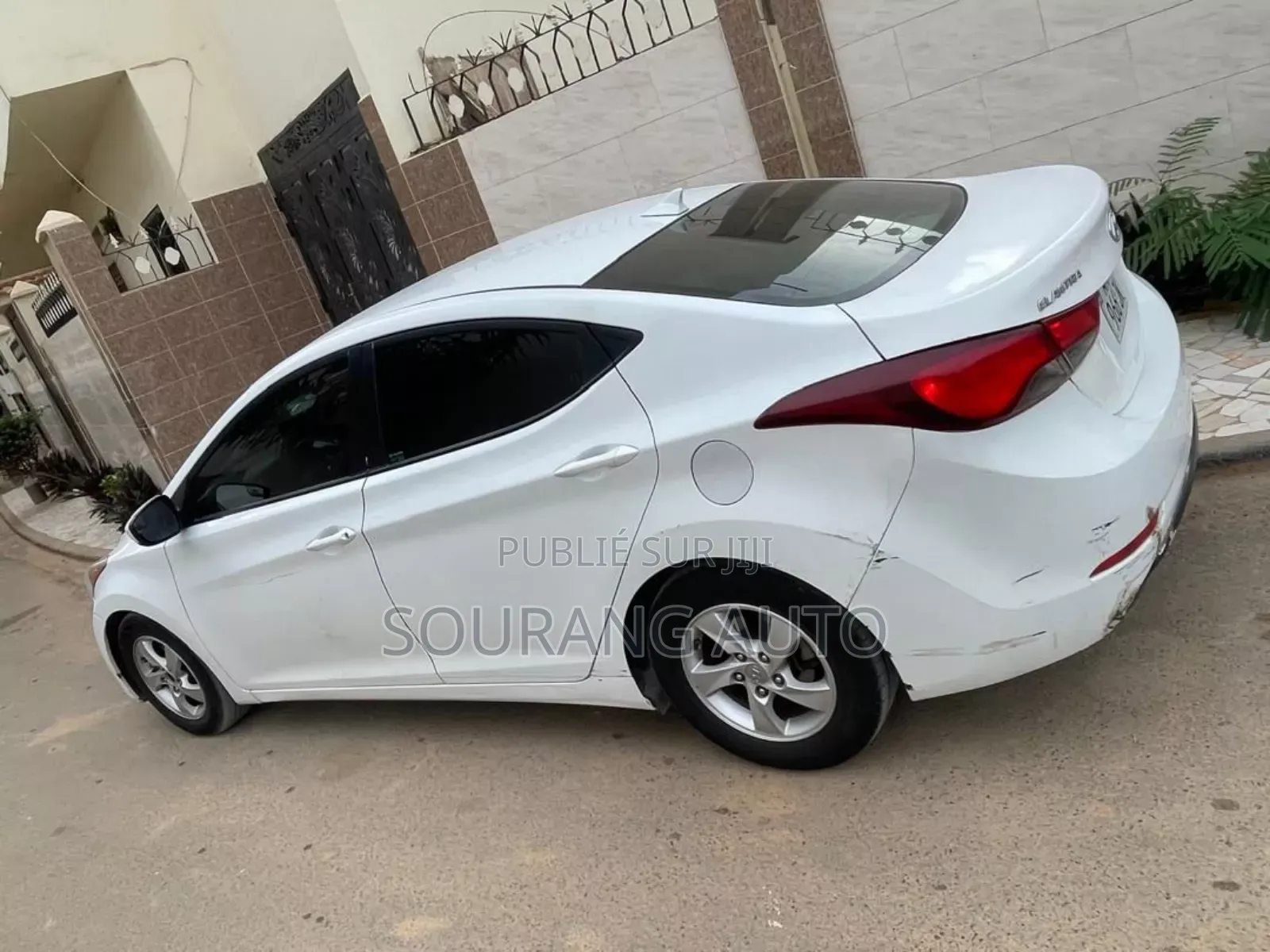 Hyundai Elantra SE 4dr Sedan (1.8L 4cyl 6A) 2015 Blanc