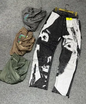 Pantalons Coton Disponible