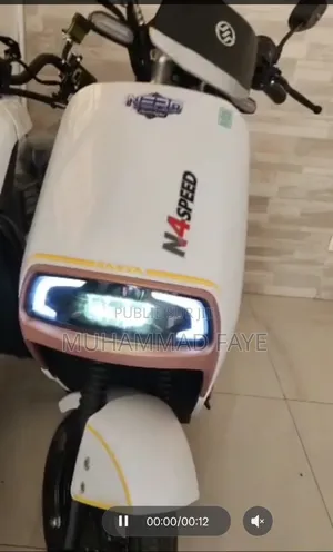 New Motorcycle 2025 Blanc