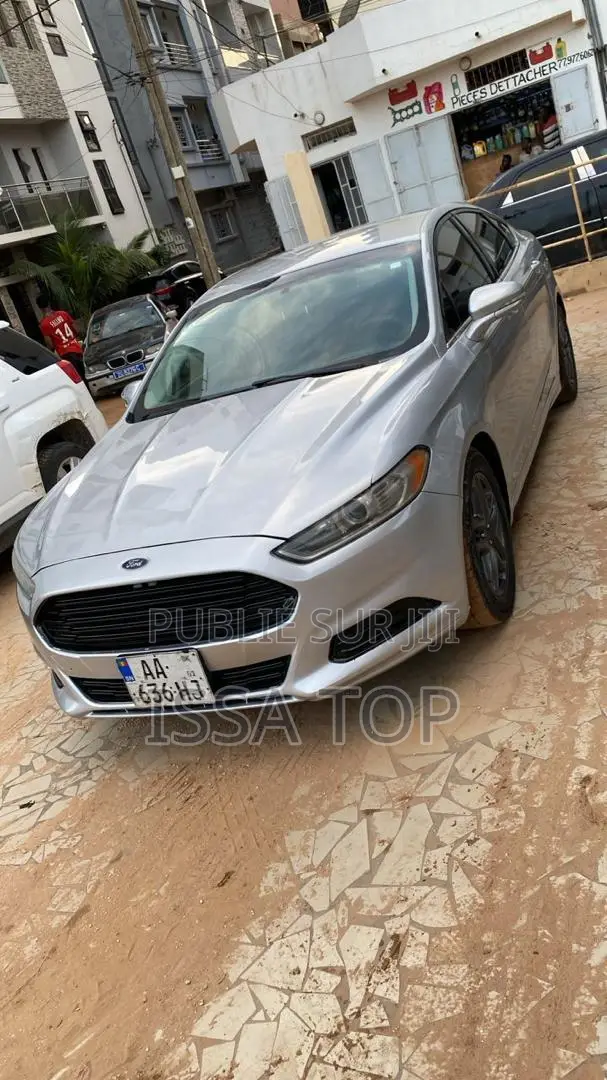 Ford Fusion 2016 Gris