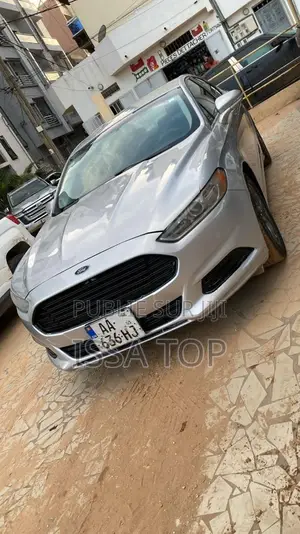 Ford Fusion 2016 Gris