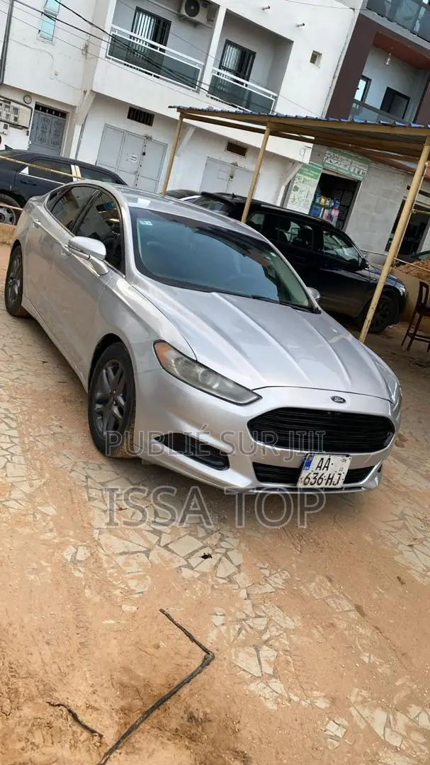 Ford Fusion 2016 Gris